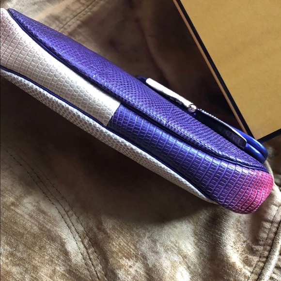 FENDI BORDERLINE OMBRÉ CLUTCH-LIKE NEW w/box. - Picture 5 of 8